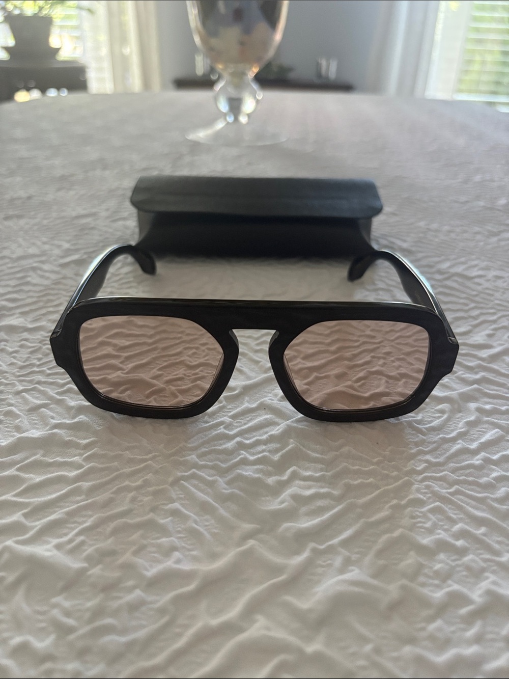 Elisa Johnson Jane Sunglasses in Gloss Black - Picture 6 of 6